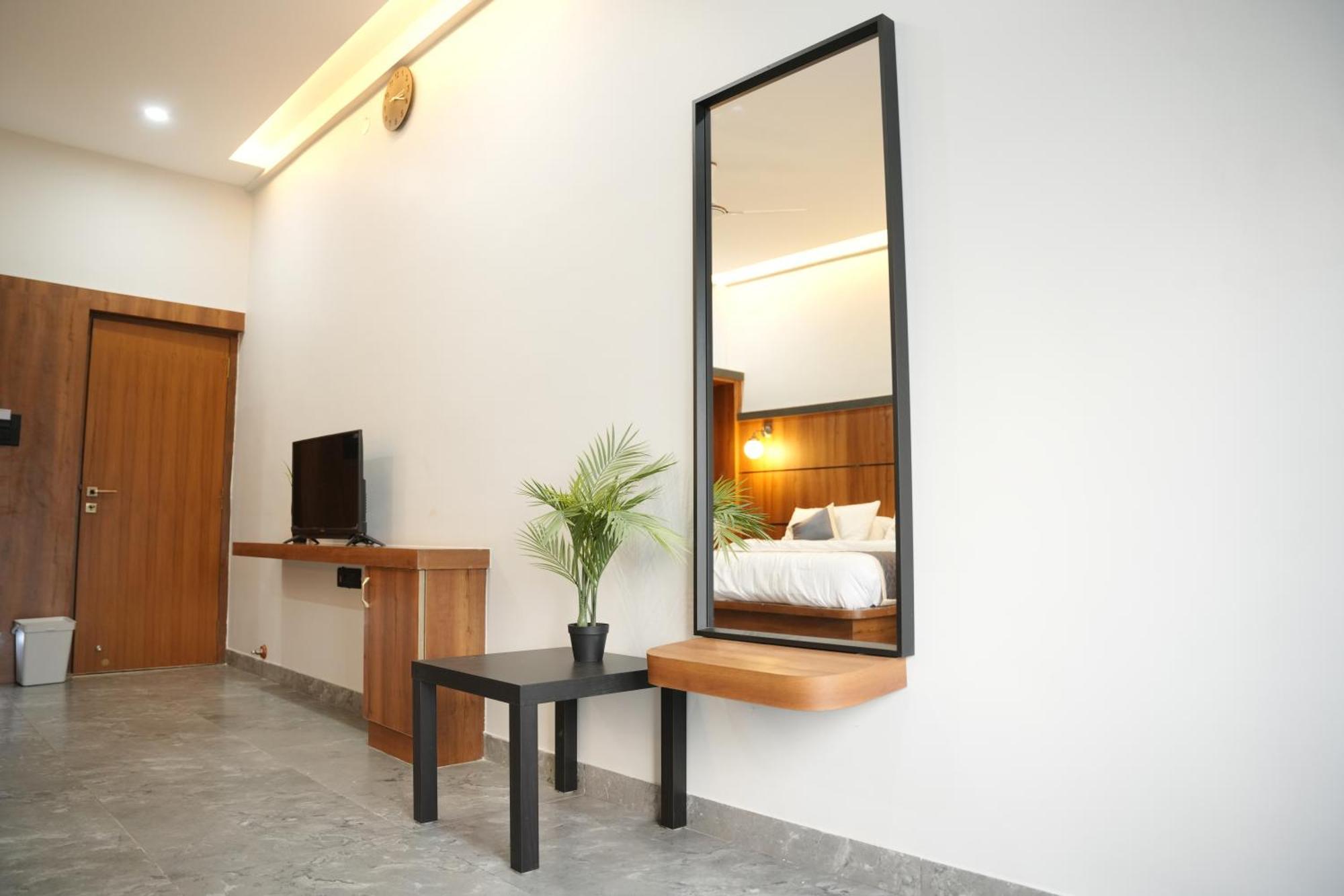 萨格尔 Sarvam Residency酒店 外观 照片
