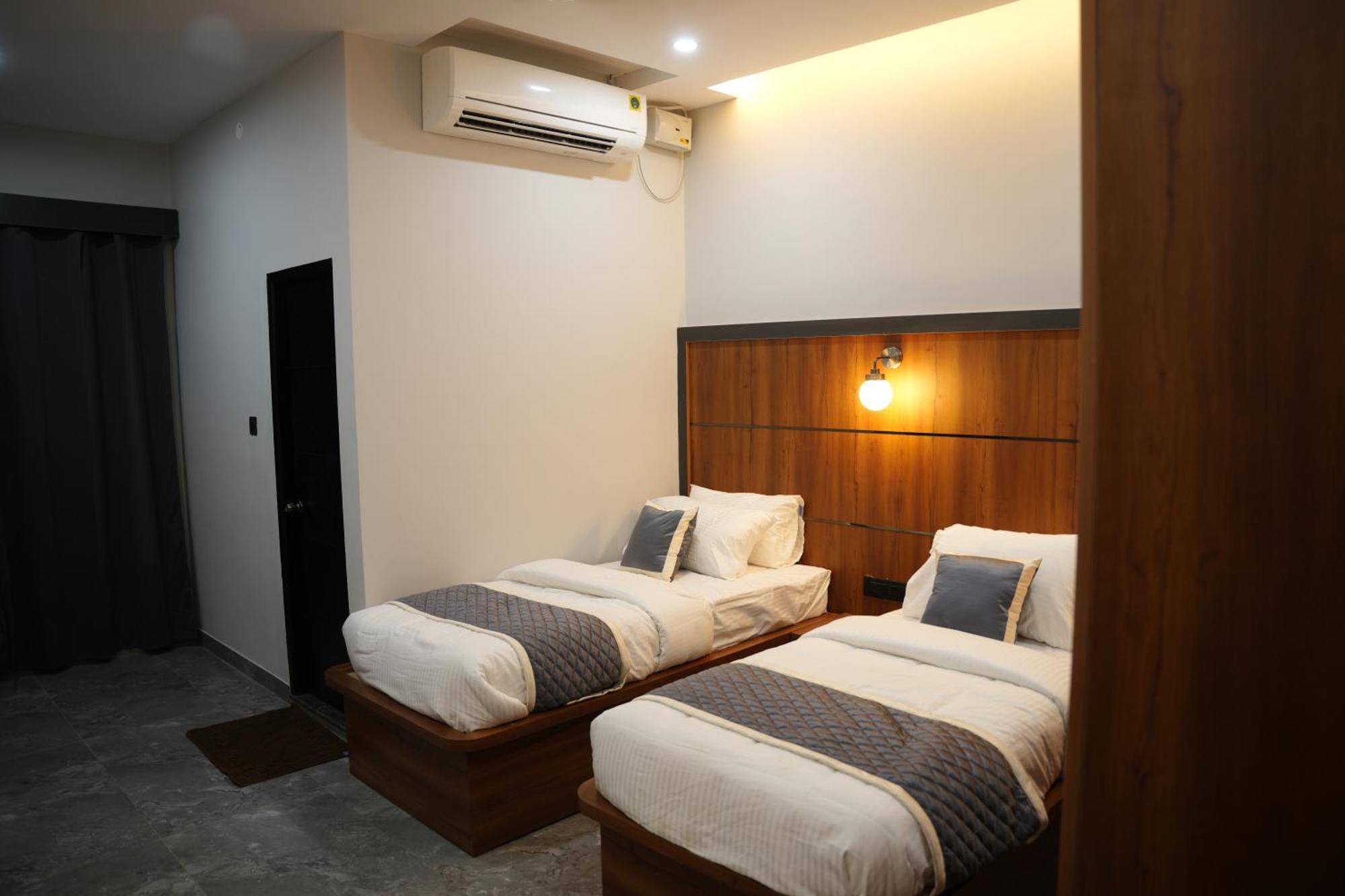 萨格尔 Sarvam Residency酒店 外观 照片